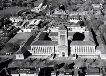 ¿Biblioteca de Cambridge guarda pornografía?