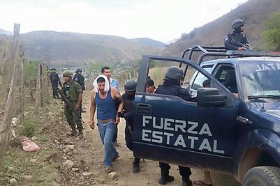 Paran federales tiroteo entre bandas rivales  
