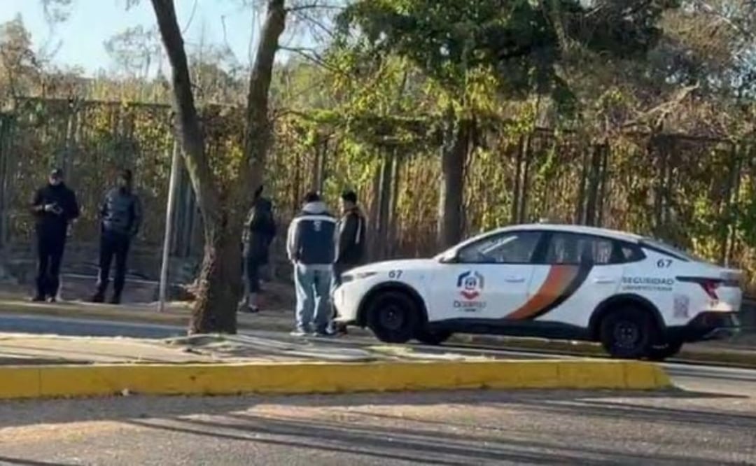 Muere ciclista tras desvanecerse al interior de Ciudad Universitaria. Febrero 2026. Foto: Juan Carlos Williams