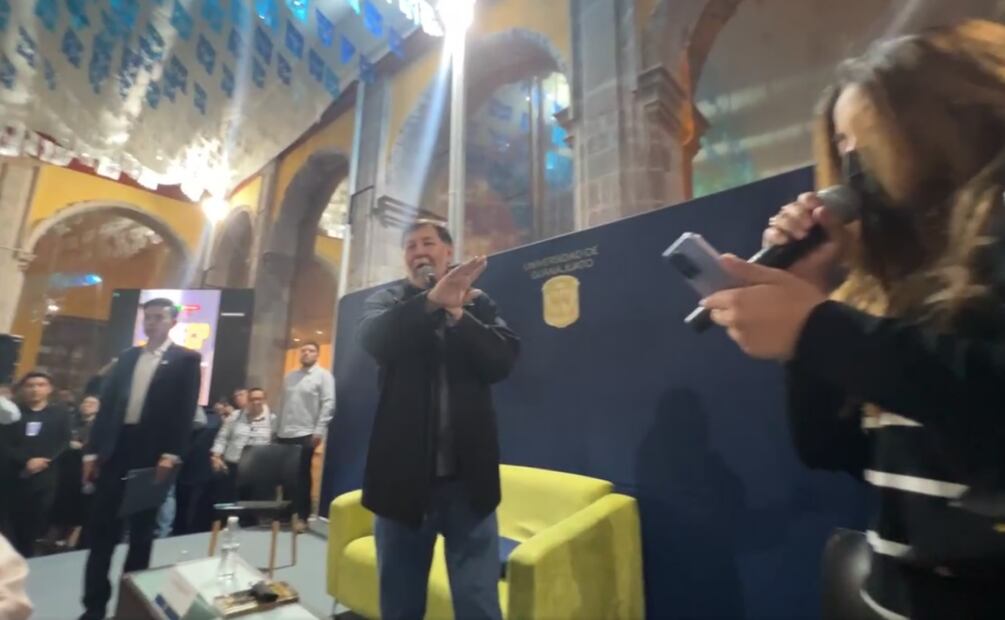 El senador Gerardo Fernández Noroña fue confrontado por estudiantes de la Universidad de Guanajuato (13/11/2025). Foto: Captura de video