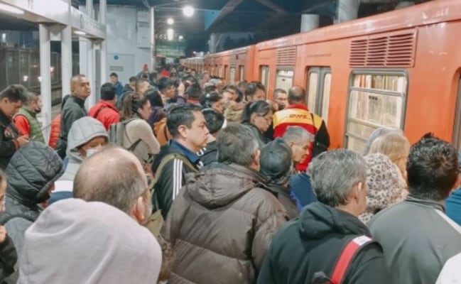 Caos en el Metro CDMX por retrasos y trenes detenidos; línea A y 3 con problemas esta mañana