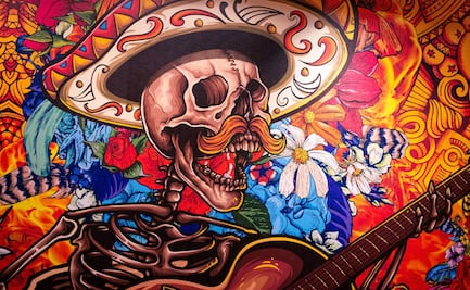 Lánzate al Festival de Día de Muertos en el Barco Utopía