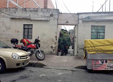 Tras sismo afectados regresan a su casa