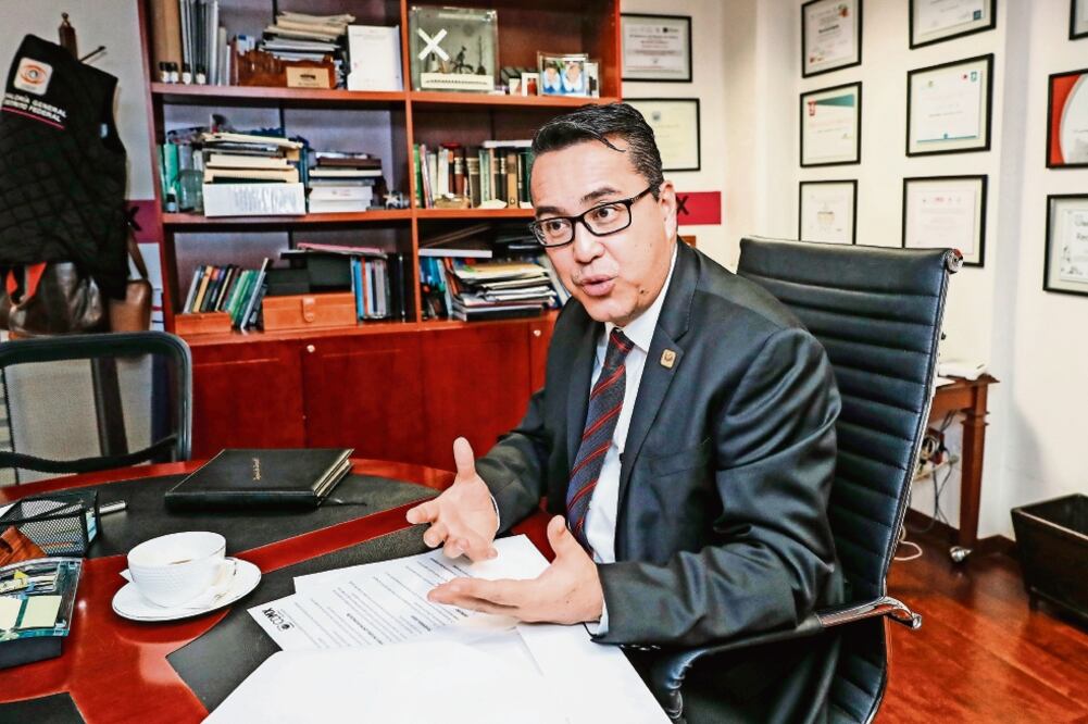 Eduardo Rovelo, contralor capitalino, revela que entre las dependencias con más quejas por irregularidades están la PGJ, Seguridad Pública y Sedema (ARCHIVO EL UNIVERSAL)