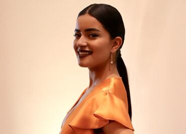 Paulina Gaitán sale de su zona de confort y le entra a la comedia