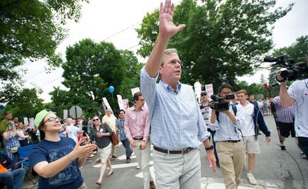 Jeb Bush se dice ofendido por comentarios de Trump