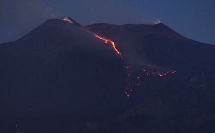 El monte Etna, el volcán más activo de Europa, entra en erupción; suspenden vuelos