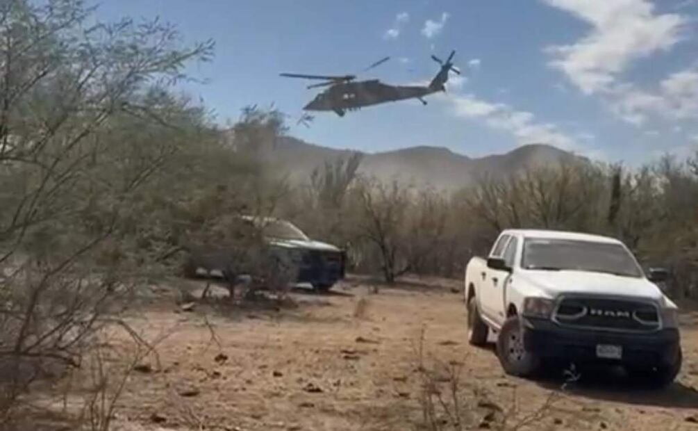 Con el apoyo aéreo de un helicóptero de la Semar, fueron detenidos dos generadores de violencia en Sonora (22/02/2025). Foto: Especial