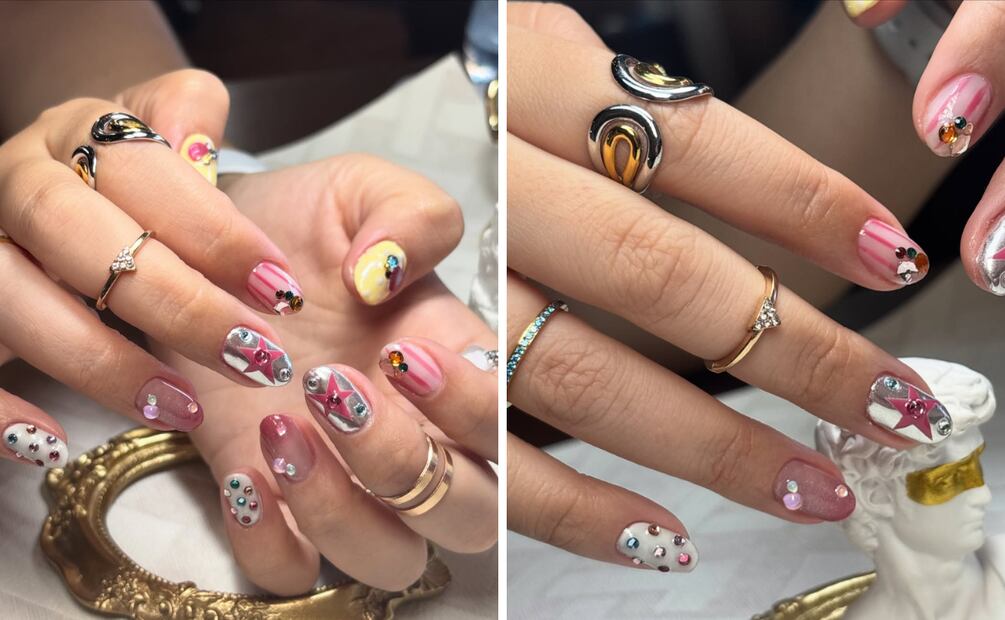 Bedazzled nails. Foto: Instagram @mirzanailstudio