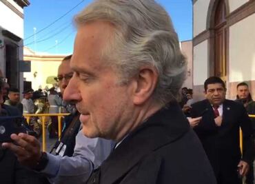 "Va a hacer calorcito", dice Creel por anuncio de mensaje de reconciliación nacional ante AMLO