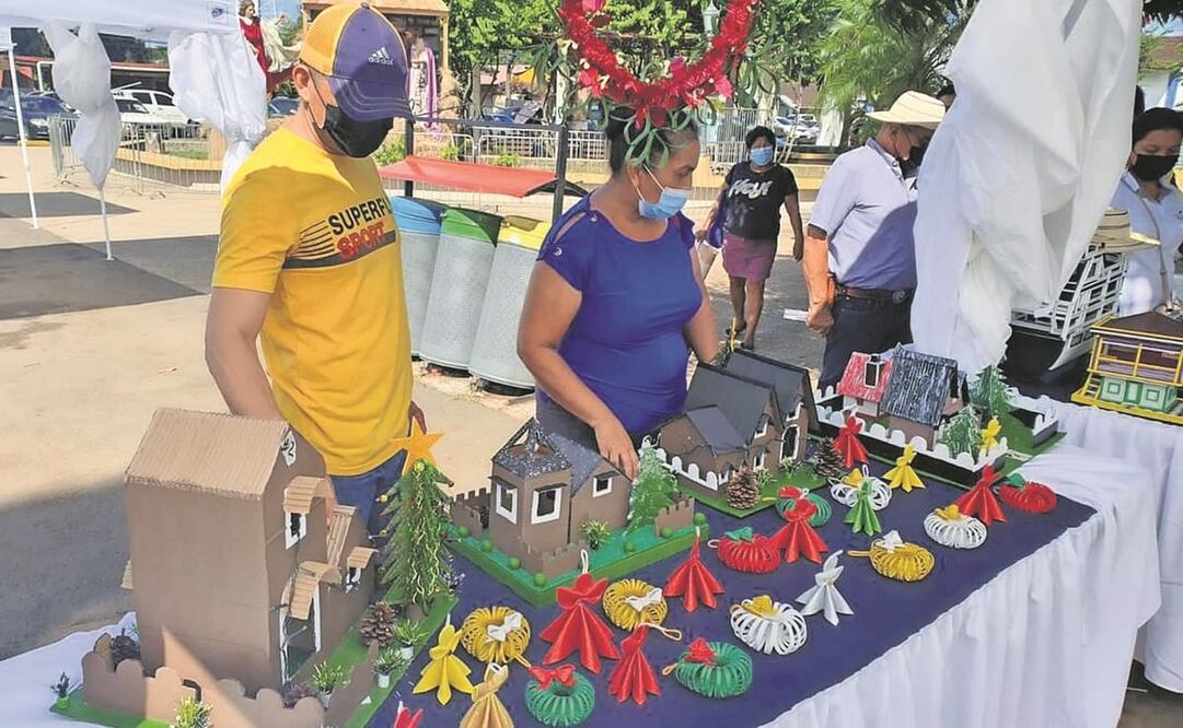 Adornos navideños elaborados por presos de las cárceles de Panamá con el reciclaje de materiales fueron expuestos en una feria en ese país. Fotos: MINISTERIO DE GOBIERNO DE PANAMÁ