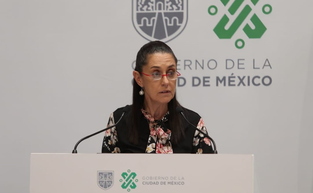 En conferencia de prensa, la mandataria recordó que hay un programa permanente de retiro de espectaculares de azoteas. Foto: Archivo/EL UNIVERSAL 