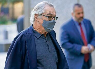 Exasistente califica a Robert De Niro de "repugnante"