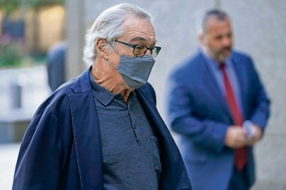 Exasistente califica a Robert De Niro de "repugnante"