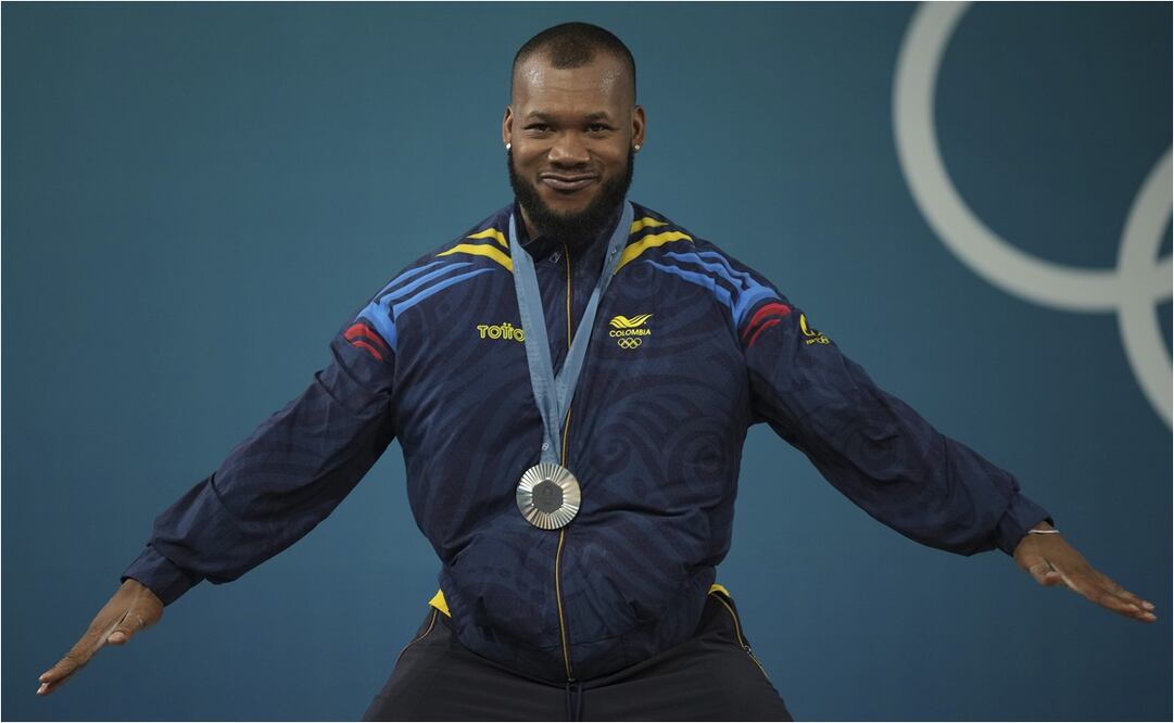 El halterista colombiano, Yeison López, se consagró como el segundo mejor en la categoría de lo 89 kg. FOTO: AP