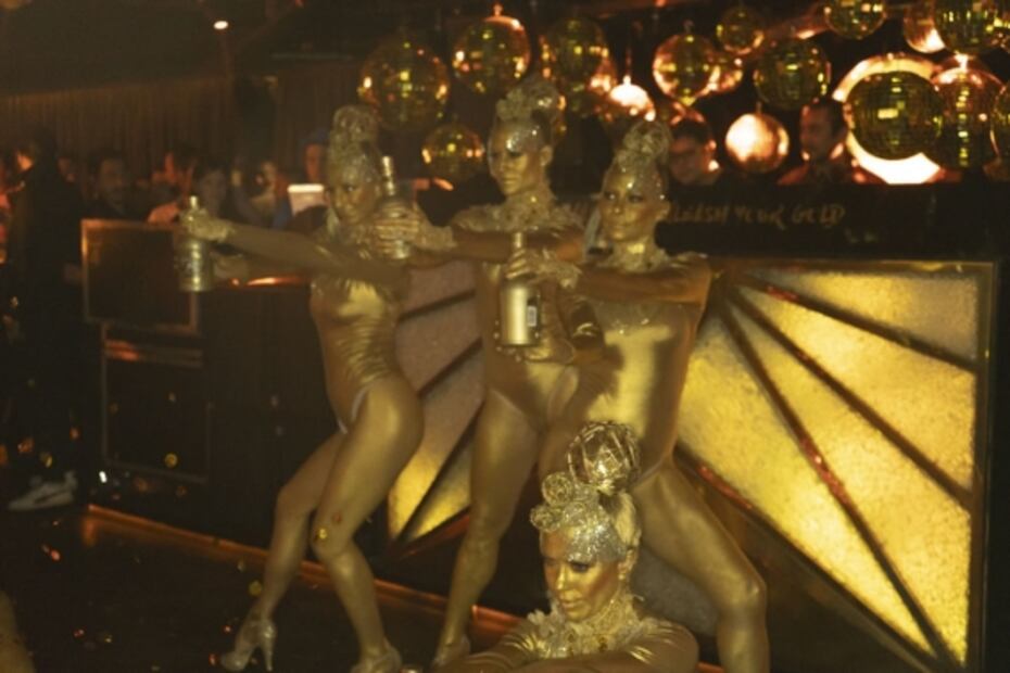 Descubre el lado dorado de la noche