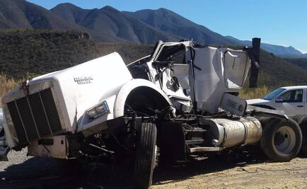 Tráiler se accidenta por segunda vez en el mismo lugar