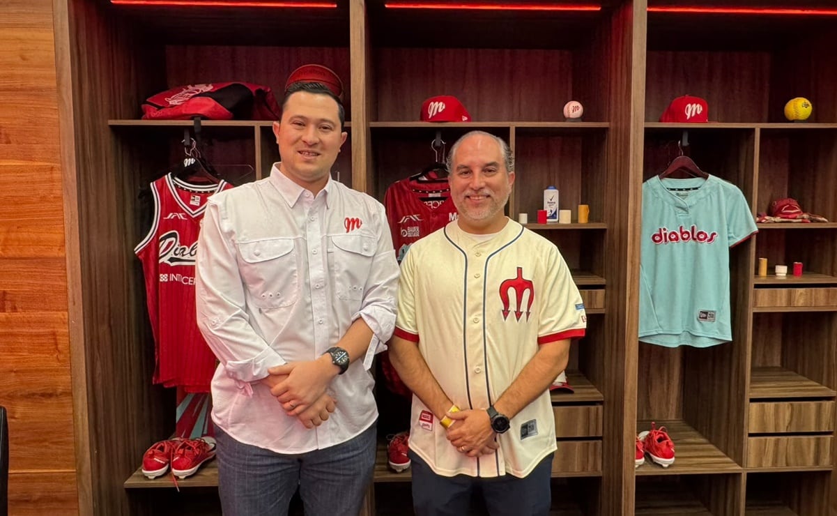 Diablos Rojos del México hợp tác cùng Disney ra mắt bộ sưu tập Spider-Man đặc biệt trong loạt trận gặp Águila de Veracruz (Ảnh: El Universal)