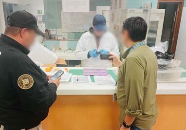 Envían a laboratorio nacional muestras de "sueros vitaminados" ligados a 4 muertes en Hermosillo; realizarán análisis especializado