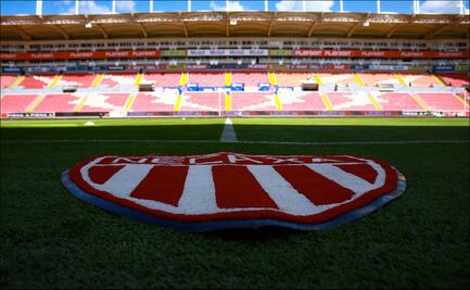 Necaxa estrena escudo especial por los 100 años del equipo
