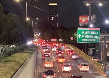 VIDEO Caos vial en CDMX en arranque de vacaciones decembrinas; avenidas principales reportan filas kilométricas