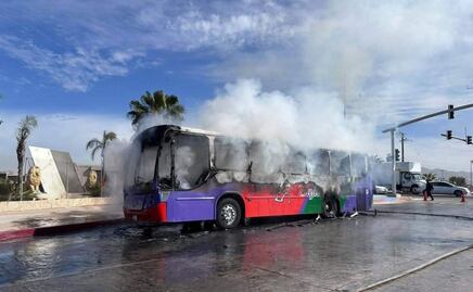 Incendian camiones en Los Cabos   