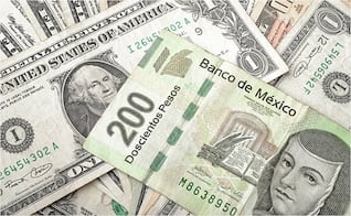 "Superpeso" retoma fuerza; Banamex prevé dólar en 17.50 pesos al cierre de 2026