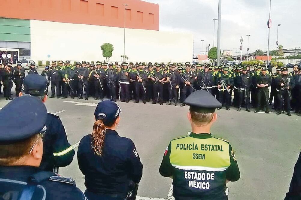 La presencia policiaca será permanente, por lo menos hasta que concluya la gestión local, el próximo 31 de diciembre, informó el edil de Ecatepec, Indalecio Ríos. (CORTESÍA)
