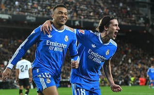 Real Madrid continúa a la caza del liderato tras derrotar al Valencia