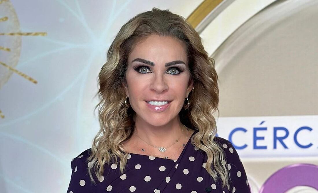 Rocío Sánchez Azuara demuestra que la falda tableada es un básico