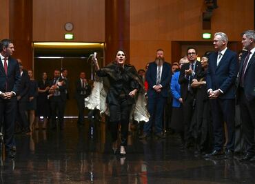 “Usted no es mi rey”: senadora australiana grita a Carlos III; “ustedes cometieron genocidio contra nuestro pueblo”, acusa