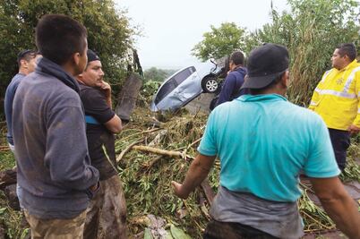 Implementa Ejército Plan DN-III ante tromba en Michoacán