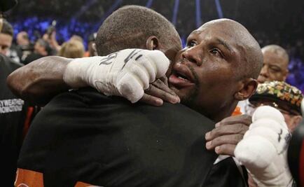 Floyd Mayweather vence a Pacquiao