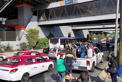 Desconcierto y tardanza prevalece en Cuatro Caminos