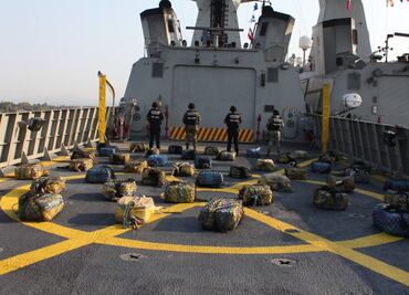 Marina asegura casi 2 mil kilos de cocaína en costas de Lázaro Cárdenas, Michoacán