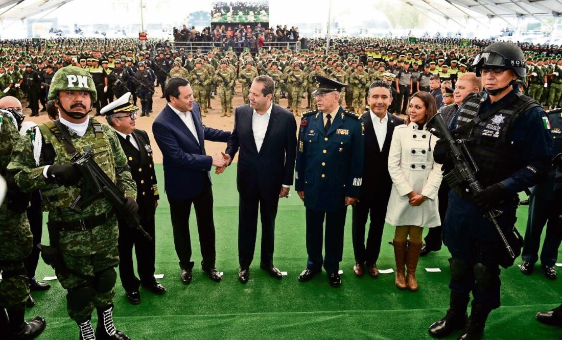 El secretario de Gobernación, Miguel Ángel Osorio Chong, afirmó que se privilegia el uso de sistemas de inteligencia para prevenir la violencia y el delito (GOBIERNO DEL ESTADO DE MÉXICO)