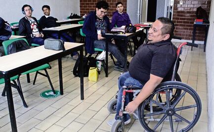 Día del maestro: “El profesor Roby es un ejemplo a seguir”