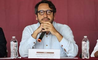 Andy López le pide pruebas a Loret sobre haber recibido "dinero en sus manitas" del narco; "eres un periodista mercenario", dice