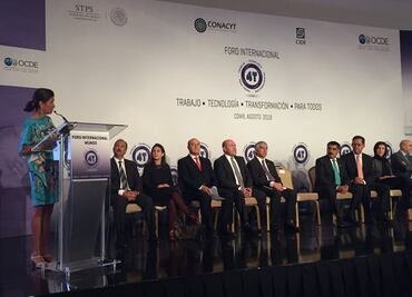 Importante continuar con reforma educativa para aprovechar tecnología: OCDE