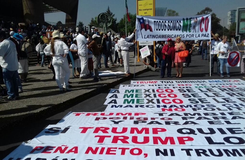 El contingente de la marcha “Vibra México” inició su recorrido sobre el Paseo de la Reforma, a la altura del Auditorio Nacional. Foto Yanet Aguilar