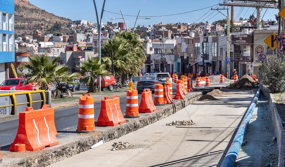 Construcción del Viaducto Elevado en el centro de la ciudad de Zacatecas. Foto: Diana Valdez/EL UNIVERSAL