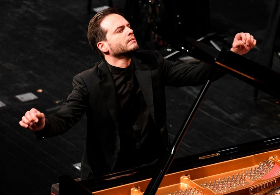 La Gala de Clausura de la Orquesta Sinfónica de Minería contará con el debut en México de Francesco Piemontesi, uno de los últimos discípulos de Brendel./ Festival de música clásica Settimane Musicali di Ascona