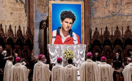 El Papa allana el camino para que el "influencer de Dios" se convierta en santo tras un milagro hacia una joven costarricense