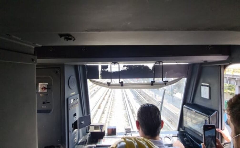 Reactivan servicio de la Línea 9 del Metro tras labores de rehabilitación 