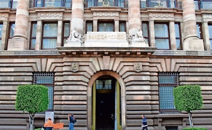 Banxico: 100 años de definir la política monetaria del país