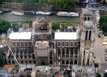 Descartan que incendio en Notre Dame tuviera origen criminal