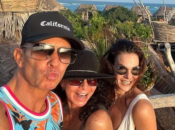 Erik Rubín se escapa con Mariana Garza y Alix Bauer, pero sin Andrea Legarreta