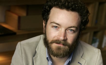 Un actor de "That' 70s Show" irá a juicio por tres cargos de violación