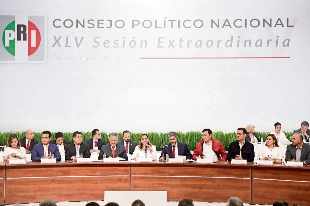 Durante el Consejo Político se informó a los priistas sobre las condiciones que el INE puso para organizar el proceso interno de renovación de dirigencia, y el costo de 230 millones de pesos que pretendía cobrar. / IVÁN STEPHENS. EL UNIVERSAL