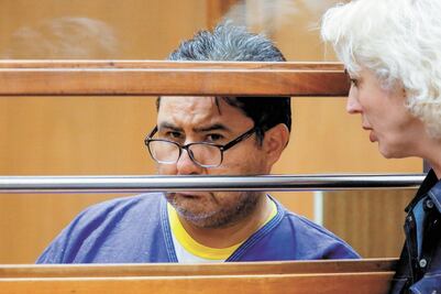 Aplazan acusación formal contra Naasón